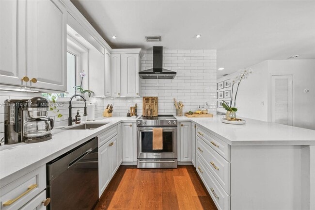Building Photo - 8750 SW 125th Terrace