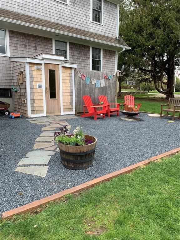 32 E View Dr, Little Compton, RI 02837 House Rental in Little Compton