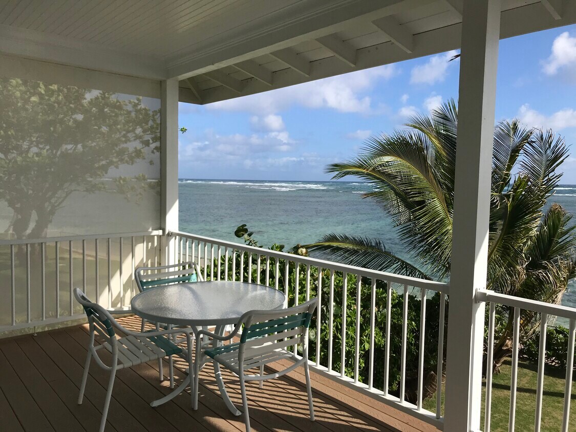 Large lanai outdoor dining - 51-339 Kamehameha Hwy