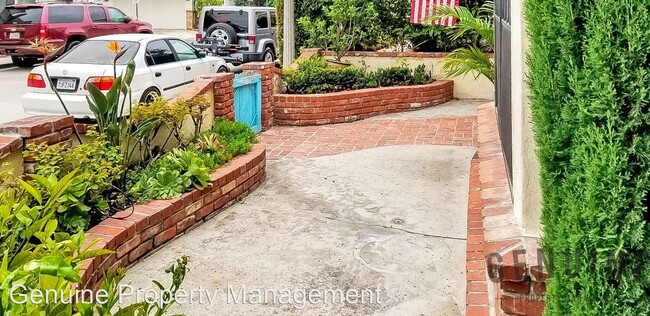 Foto del edificio - 4 br, 3.5 bath House - 111 Jade Avenue