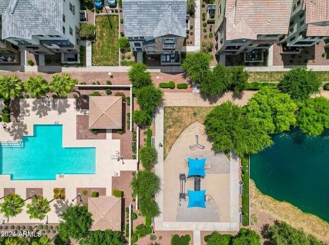 Building Photo - Towns at Annecy [Condos]