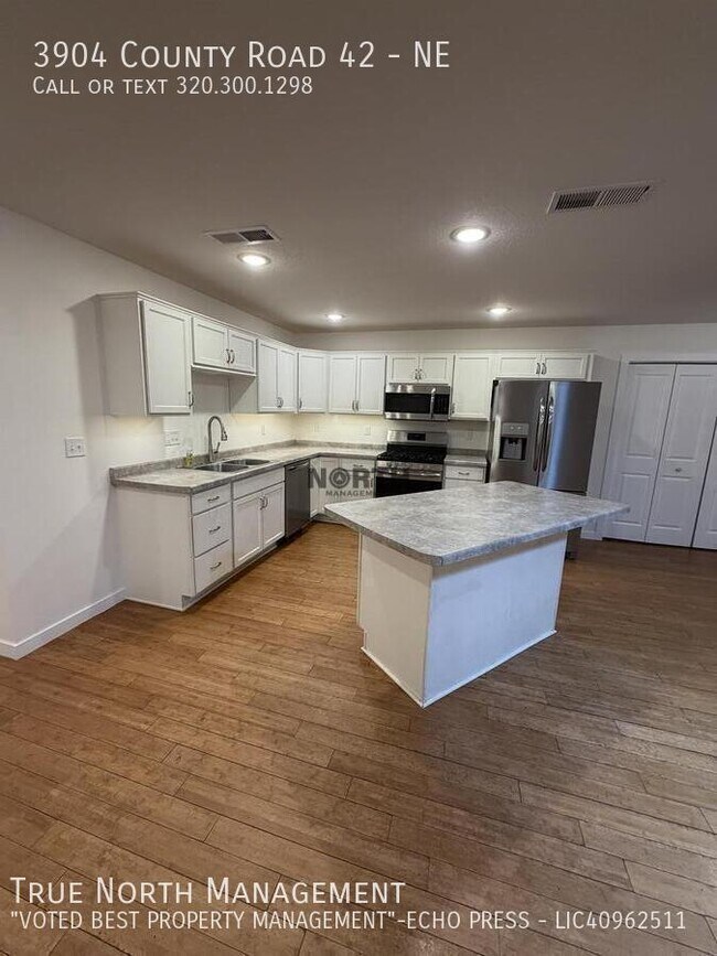 Foto del edificio - 3904 County Rd 42 NE