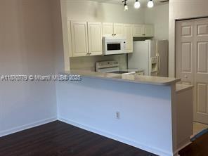 Foto del edificio - 1555 NE 33rd Rd