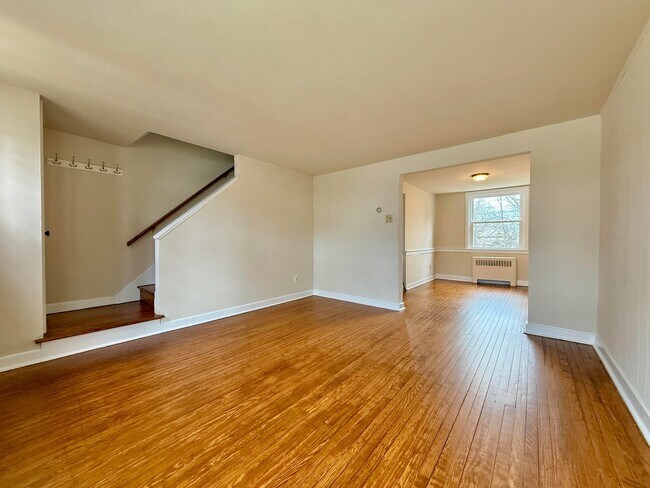 Foto del edificio - 2BD/1BA Townhome