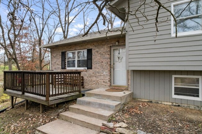 Building Photo - Beautiful Single Family Home