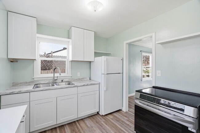 Foto del edificio - 2707 E South Crescent Ave