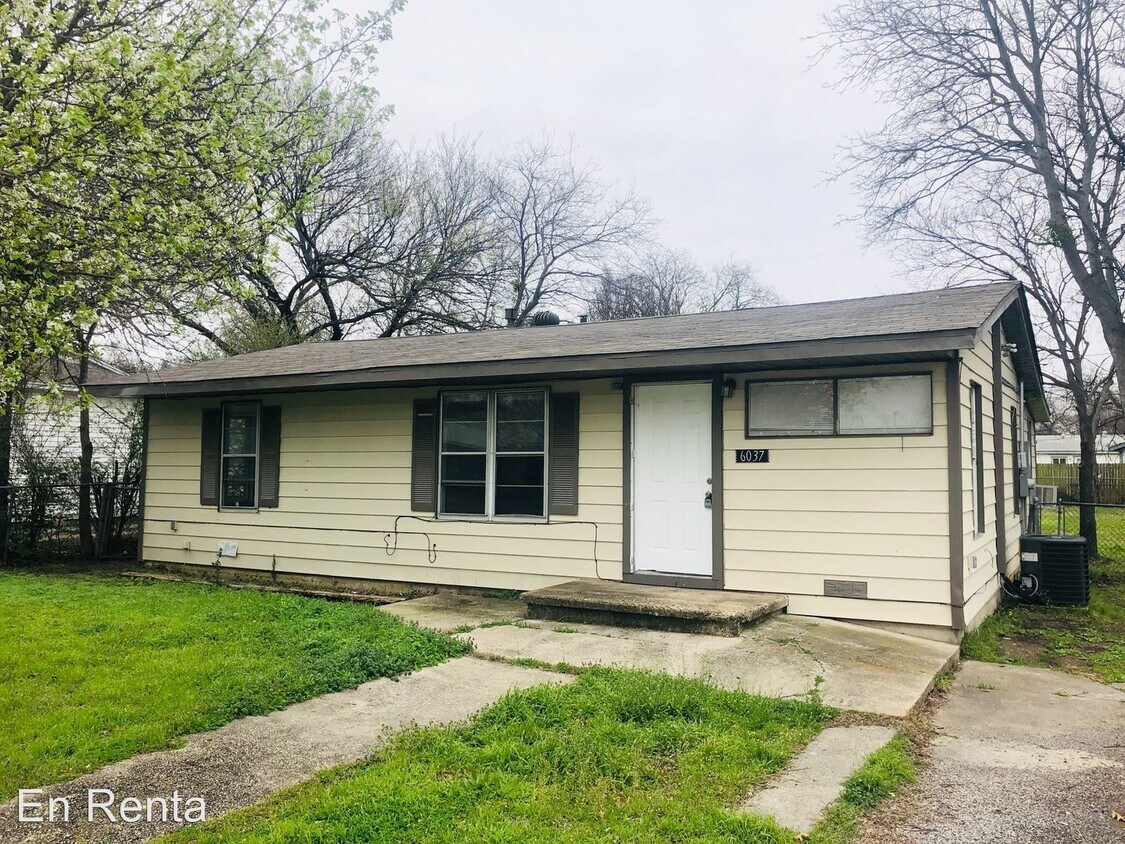 Primary Photo - 3 br, 1 bath House - 6037 Graham St.