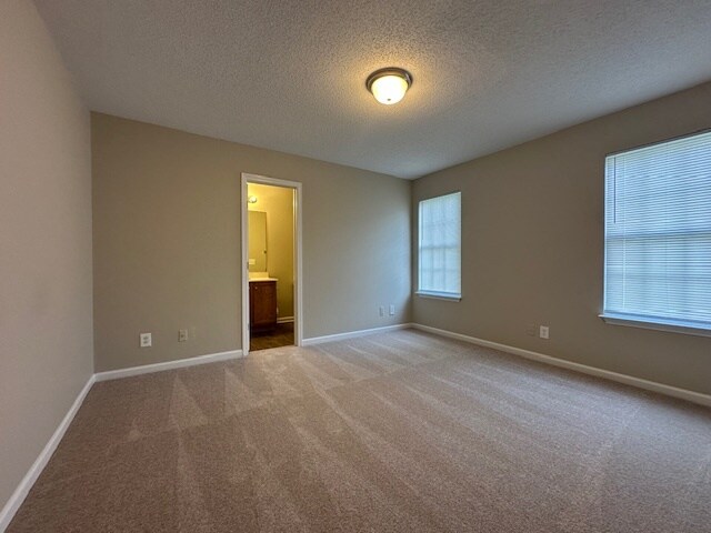 Foto del edificio - 3555 Morning Mist Rd