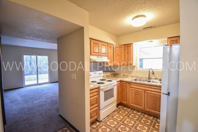 Building Photo - Get half off your first month’s rent when ...