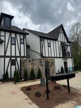 Building Photo - 4307 Lennox Ct