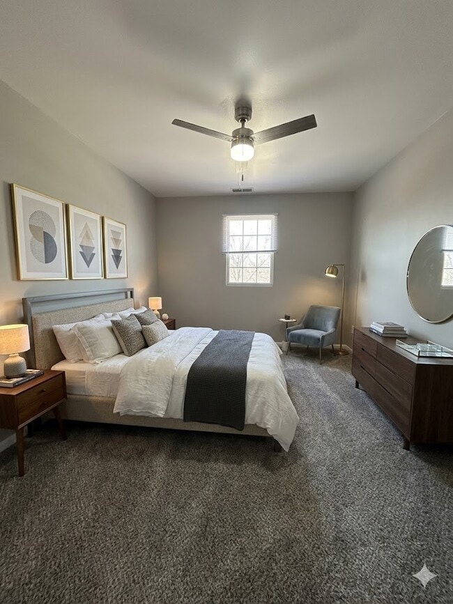 Interior Photo - Lake Forest Apartment Homes