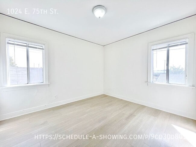 Foto del edificio - 1024 E 75th St