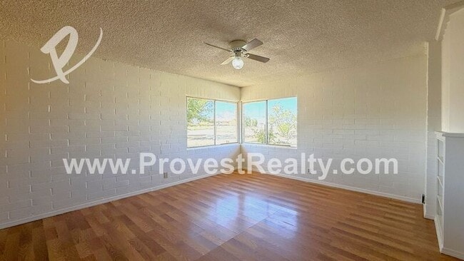 Foto del edificio - 21225 Wigwam Rd