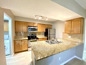 Building Photo - 200 E Southern Ave