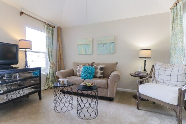 Foto del edificio - Berry Hill Apartments