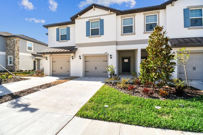 Building Photo - FOR RENT! READY NOW!! Mirada 3 Bedroom 2 1...