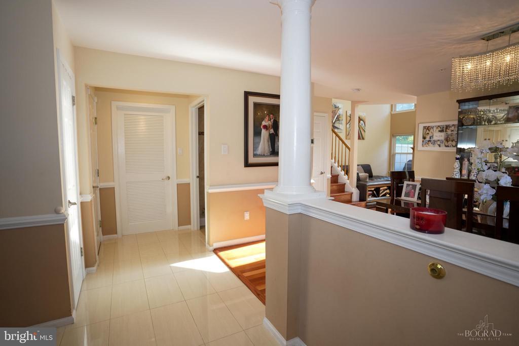 Primary Photo - 201 White Pine Ct