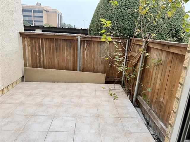 Foto del edificio - 12818 Midway Rd