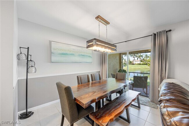 Foto del edificio - 3764 Crofton Court