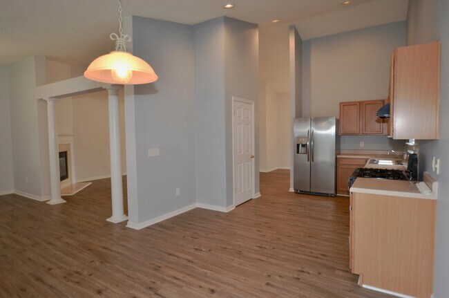 Foto del edificio - 2011 Oakbriar Cir