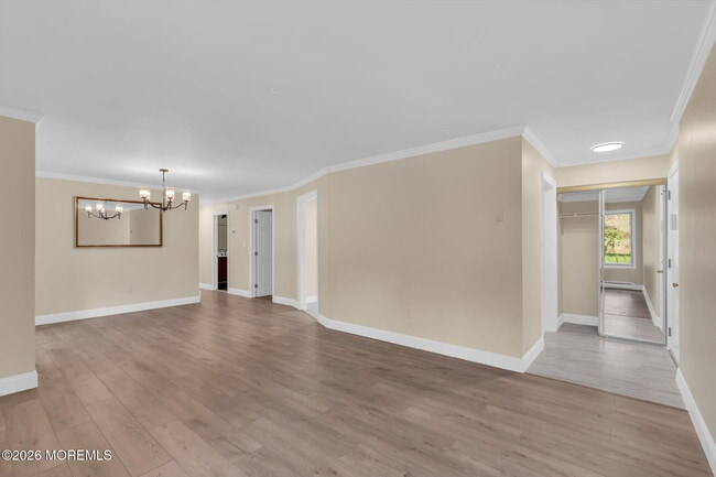 Building Photo - 39 Meadow Green Cir