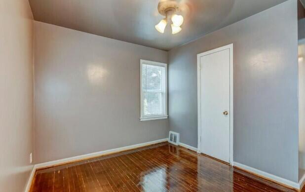 Foto del edificio - 14694 Jacob Ave