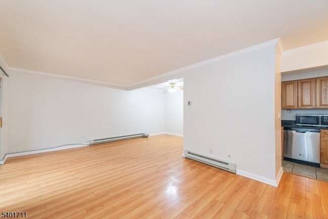 Foto del edificio - 2350 NJ-10