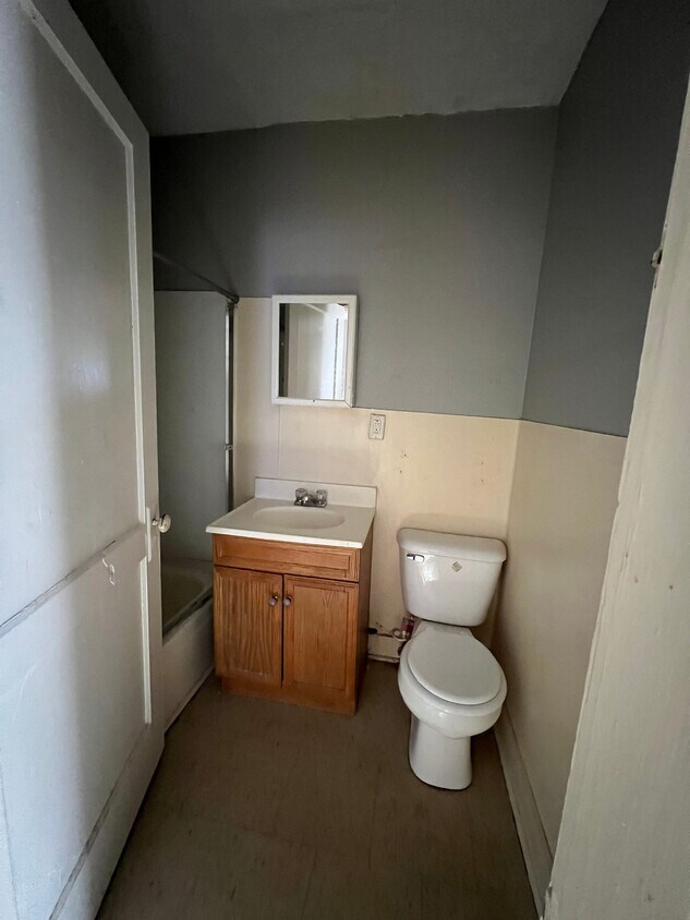 Foto del edificio - 118 E 12th Ave