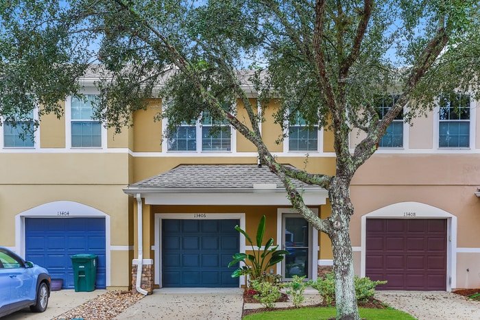 Foto principal - Inviting 3-bedroom Home in Jacksonville, FL