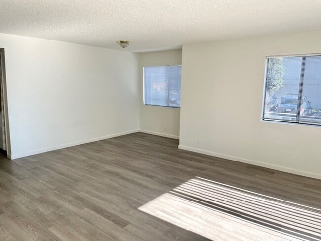 Building Photo - Upgraded 2 Bedroom, 2 Bathroom Cedar Creek Condo by Cal Poly