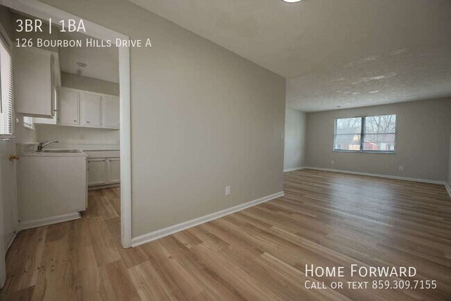 Foto del edificio - 126 Bourbon Hills Dr