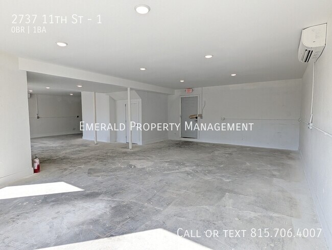 Foto del edificio - 2737 11th St