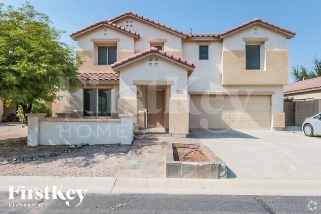 Building Photo - 9032 E Pampa Ave