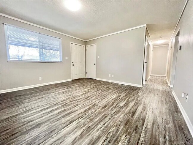 Foto del edificio - 4127 Oakdell Ave