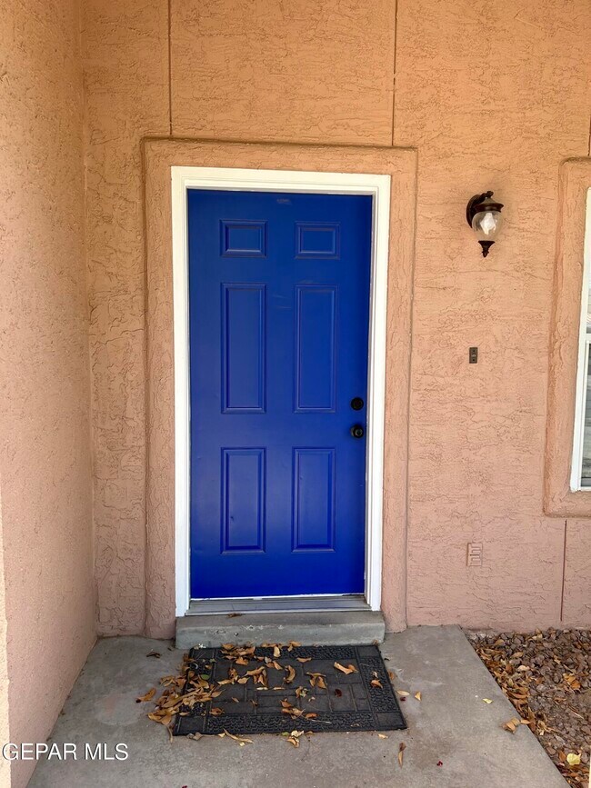 Building Photo - 7572 Le Conte Dr
