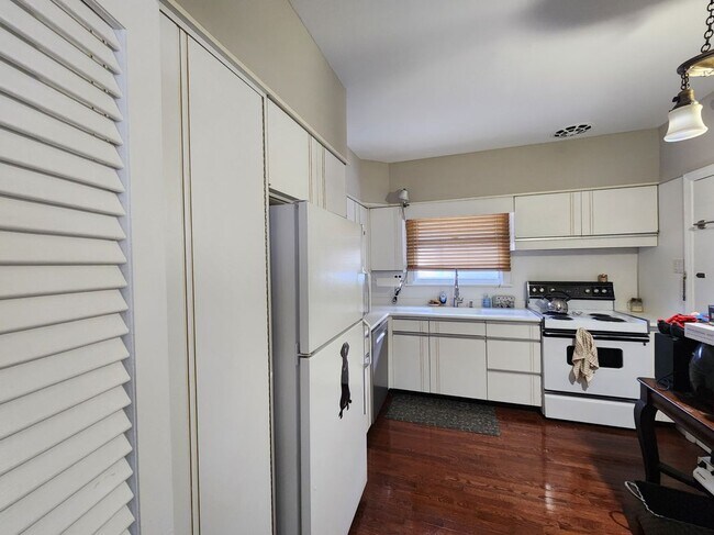 Foto del edificio - 20 S Marion Ave