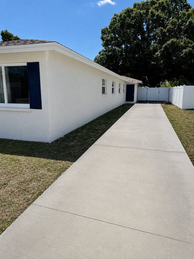 Photo - 1812 47th Ave Dr W Apartment