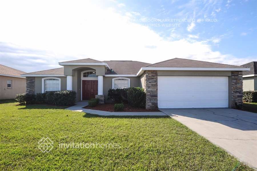 Foto principal - 331 Cloverdale Rd