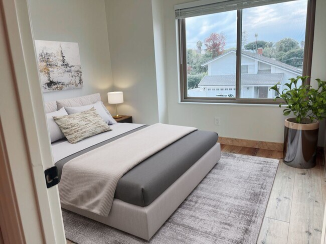 Foto del edificio - 1360 Knoll Dr