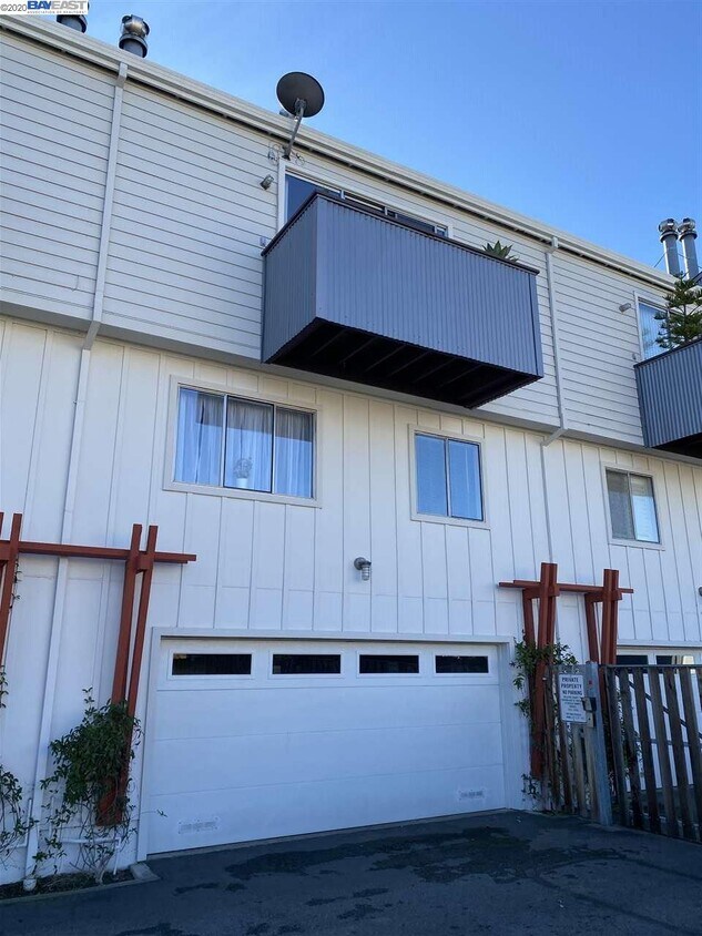 Foto principal - 2034 S Delaware St