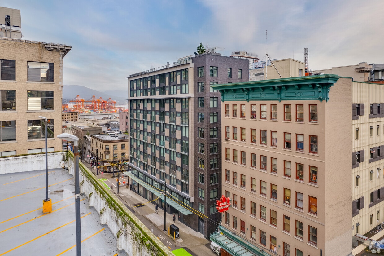Building Photo - Richards & Pender