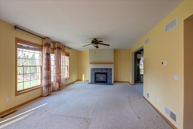 Foto del edificio - 7033 Rockstream Dr