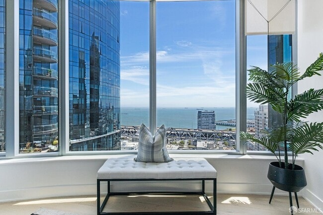 Foto del edificio - 201 Folsom St