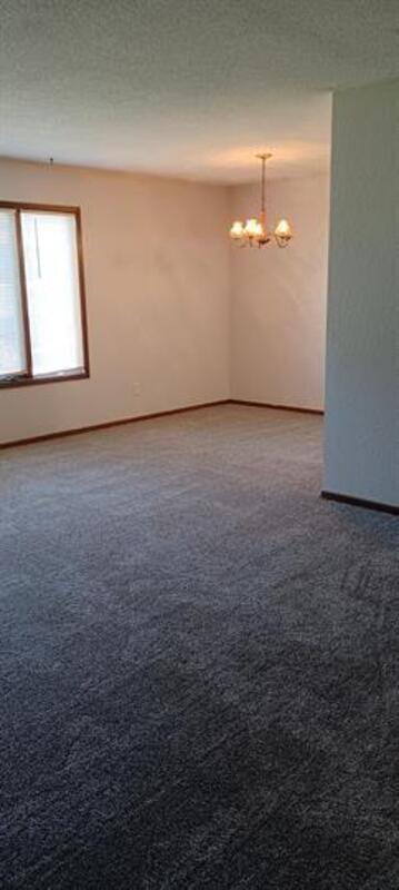 Building Photo - 1018 Bridgit Ct SE