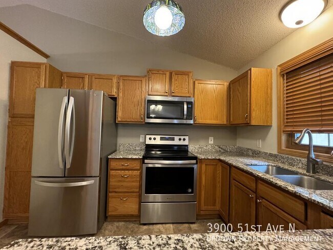 Foto del edificio - 3900 51st Ave N