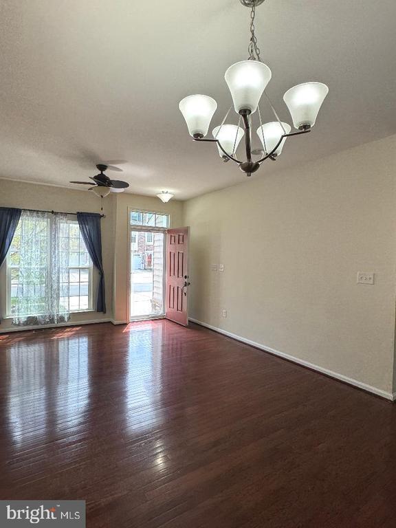 Foto del edificio - 1321 Madison Ln