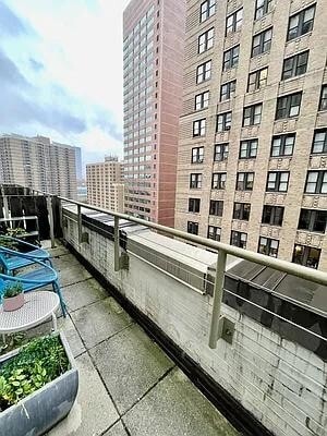 Foto del edificio - 99 John St