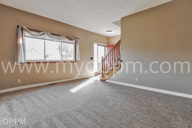 Foto del edificio - 5 br, 3.5 bath House - 11714 S. 25th Ave. ...