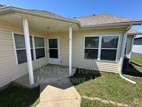 Building Photo - 2128 Highridge Dr
