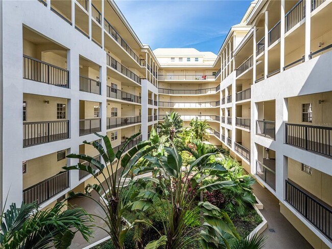 Foto del edificio - 1000 S Harbour Island Blvd